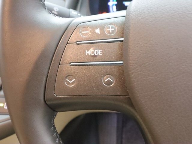 TOYOTA LEXUS HS250h 2012