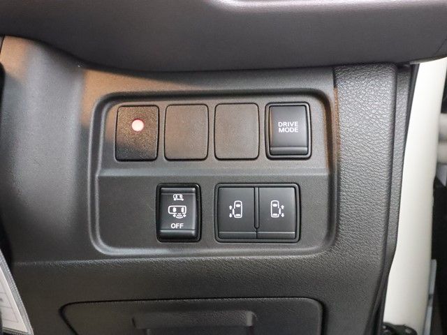 NISSAN SERENA  WG 2020