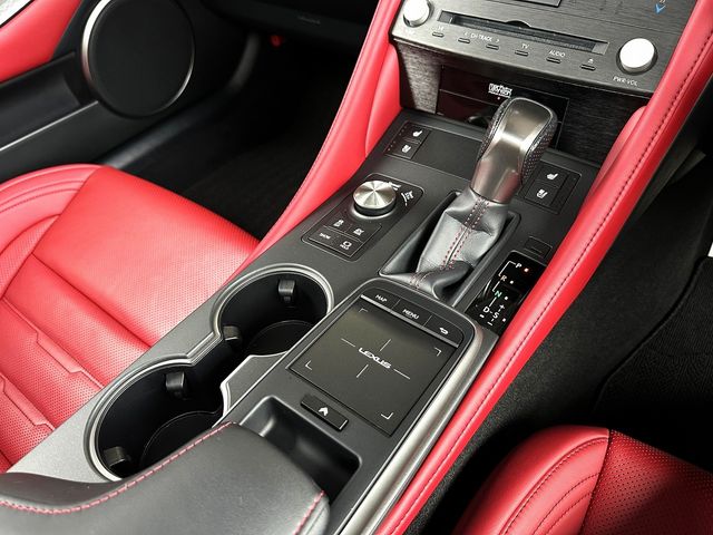 TOYOTA LEXUS RC300h 2021