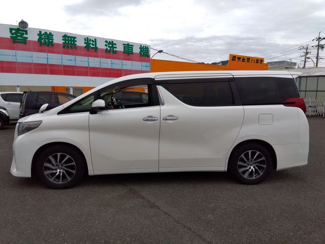 TOYOTA ALPHARD 2016
