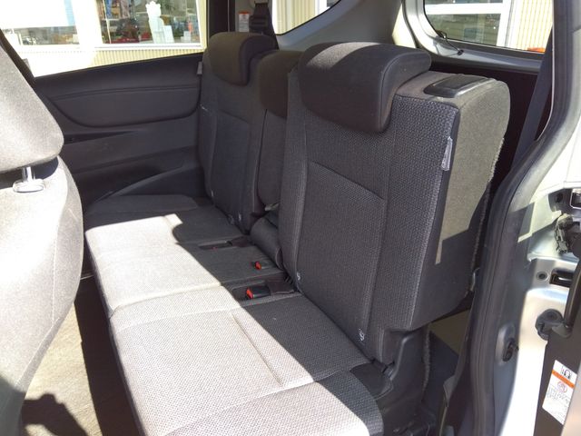 TOYOTA SIENTA HYBRID 2022