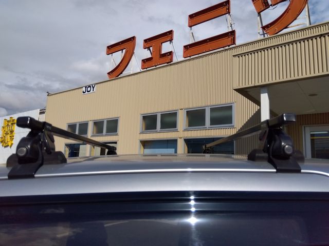 TOYOTA SIENTA HYBRID 2022