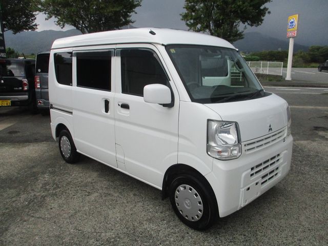 MITSUBISHI MINICAB van 2019