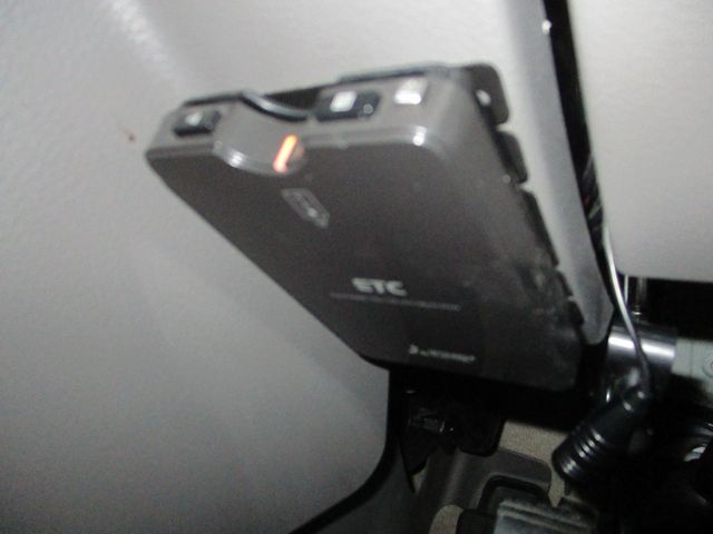 MITSUBISHI MINICAB van 2019