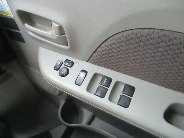 MITSUBISHI MINICAB van 2019