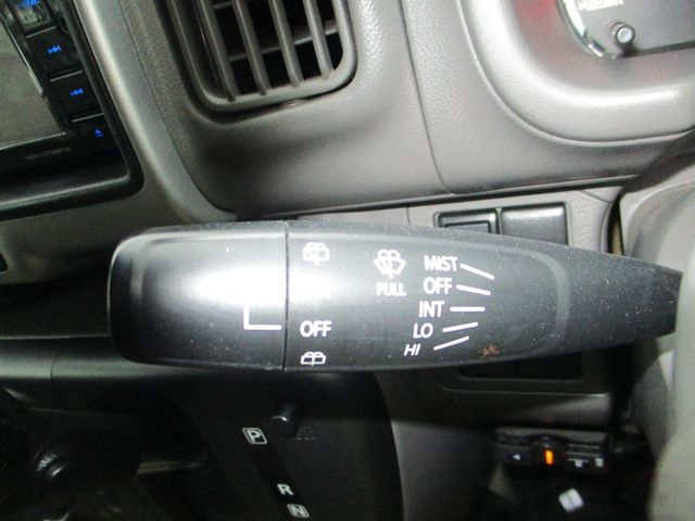 MITSUBISHI MINICAB van 2019