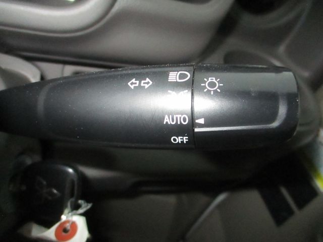 MITSUBISHI MINICAB van 2019