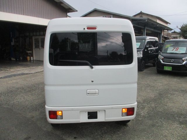 MITSUBISHI MINICAB van 2019