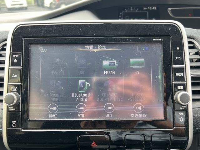 NISSAN SERENA  S-HYBRID 2017