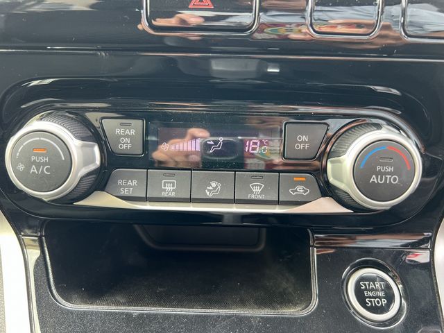 NISSAN SERENA  S-HYBRID 2017