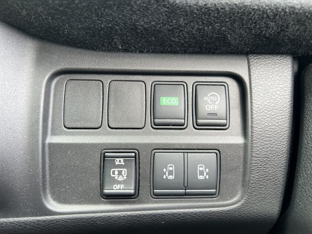 NISSAN SERENA  S-HYBRID 2017