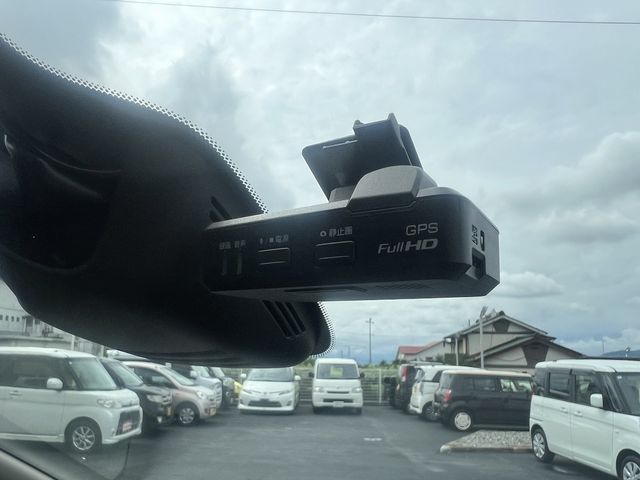 NISSAN SERENA  S-HYBRID 2017