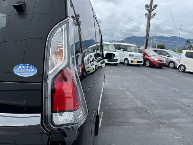 NISSAN SERENA  S-HYBRID 2017