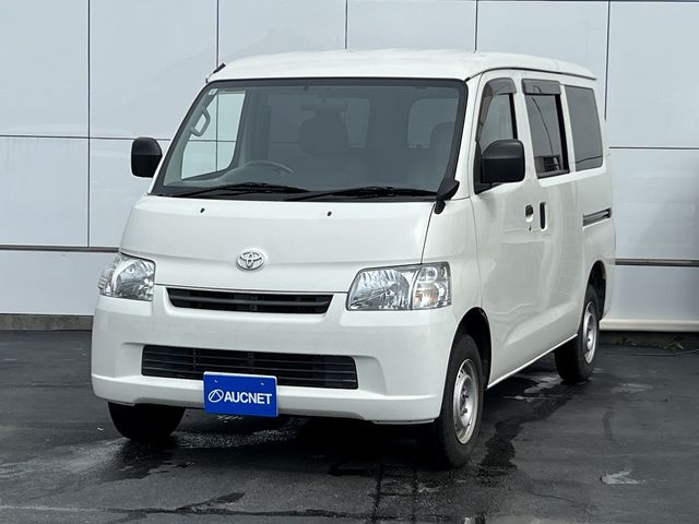 TOYOTA LITEACE van 4WD 2017