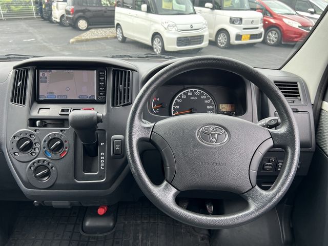 TOYOTA LITEACE van 4WD 2017