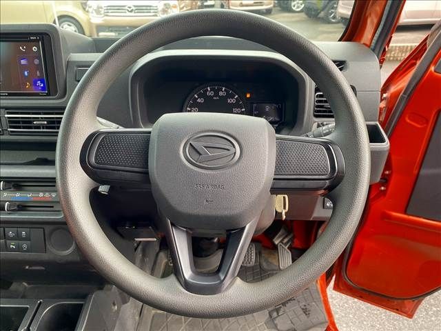 DAIHATSU HIJET truck 4WD 2023