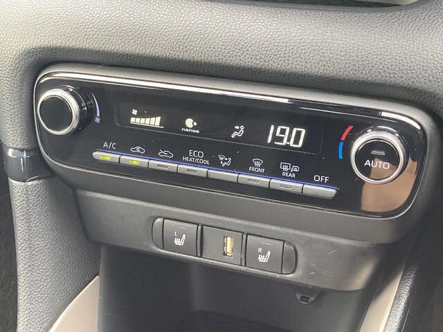 TOYOTA YARIS HYBRID 2020