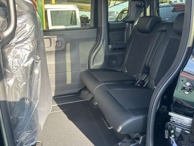 HONDA N BOX CUSTOM 2025