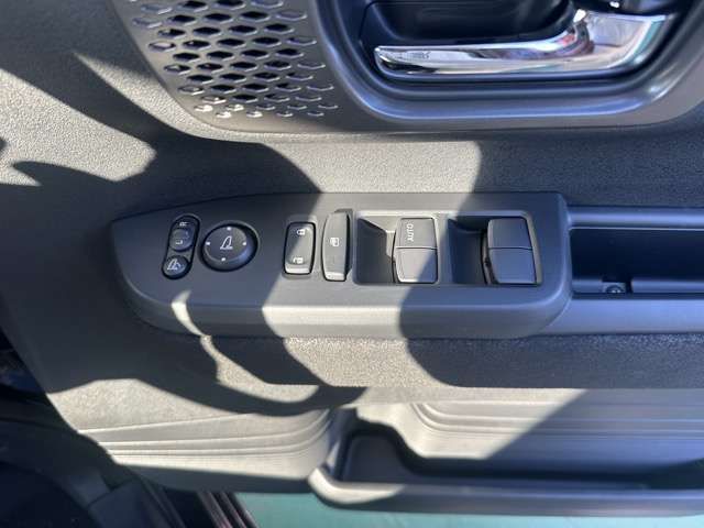 HONDA N BOX CUSTOM 2025