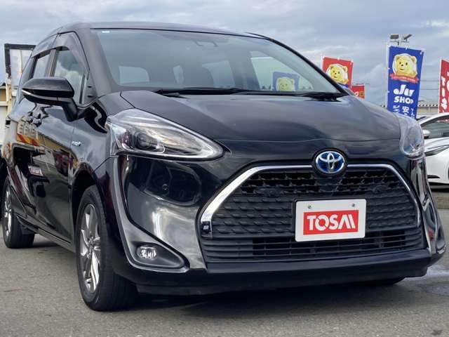 TOYOTA SIENTA HYBRID 2019