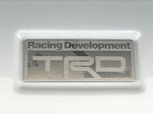 TOYOTA HARRIER 2WD 2018