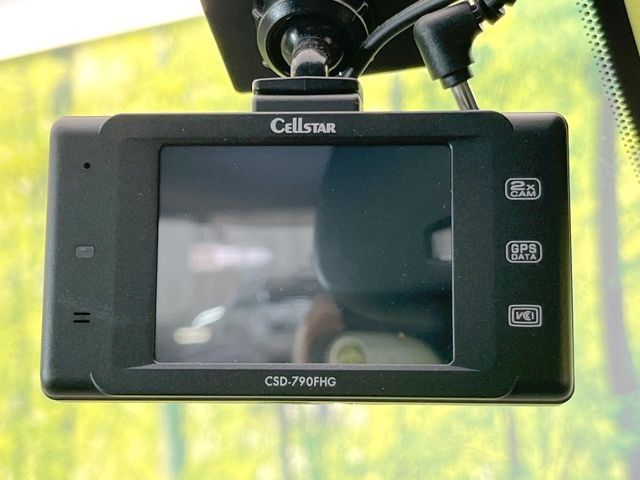 NISSAN SERENA  S-HYBRID 2014