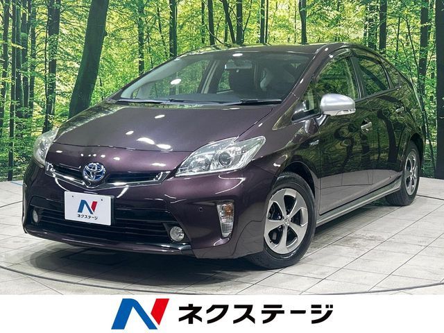 TOYOTA PRIUS 2013
