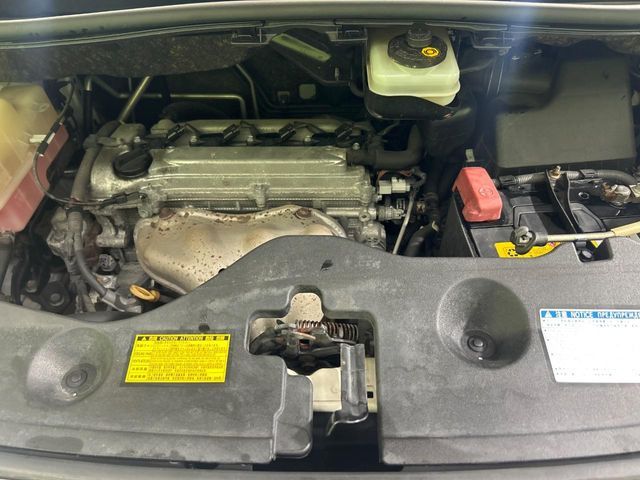 TOYOTA VELLFIRE 2013