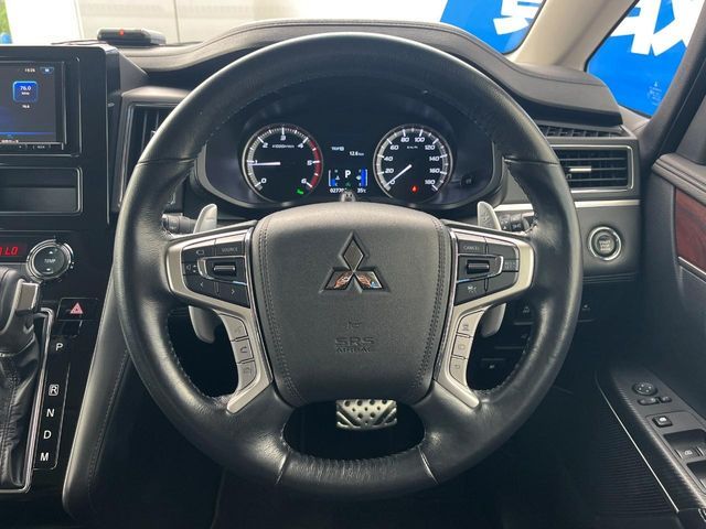 MITSUBISHI DELICA D:5 4WD 2023