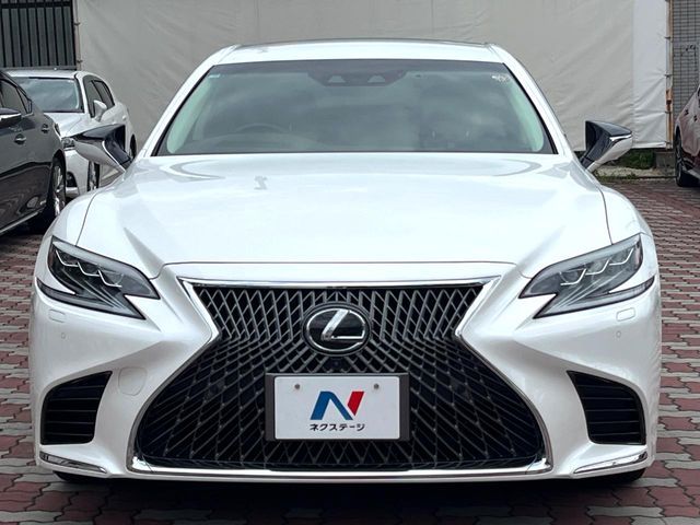 TOYOTA LEXUS LS500 4WD 2018