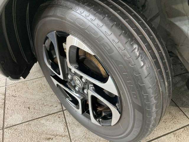 TOYOTA SIENTA HYBRID 2023