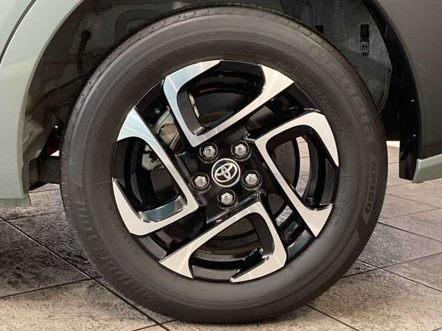 TOYOTA SIENTA HYBRID 2023