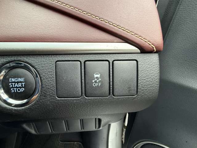 TOYOTA HARRIER 4WD 2014