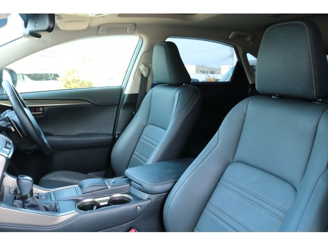 TOYOTA LEXUS NX300h 2018