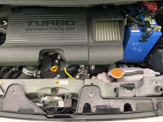 DAIHATSU TANTO CUSTOM 2019