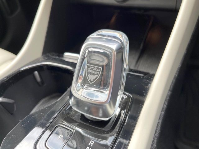 VOLVO VOLVO XC40 2019