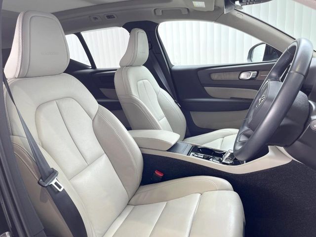 VOLVO VOLVO XC40 2019