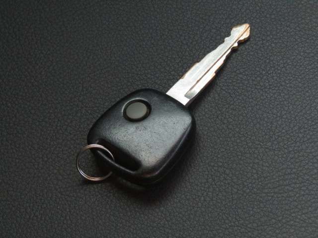 SUZUKI JIMNY 4WD 2012