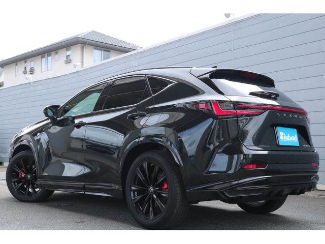 TOYOTA LEXUS NX350h 2023