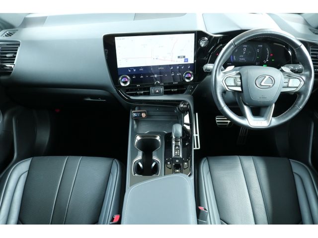 TOYOTA LEXUS NX350h 2023