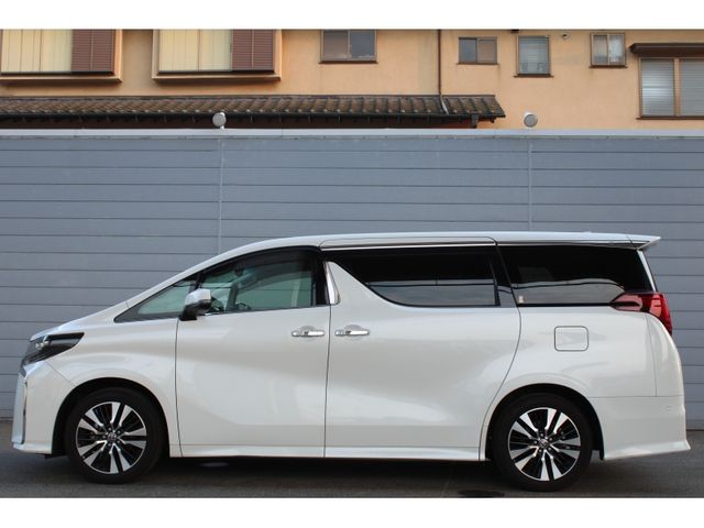 TOYOTA ALPHARD 2021