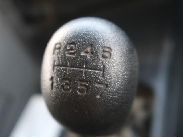 MITSUBISHI FUSOU SUPER GREAT 2014