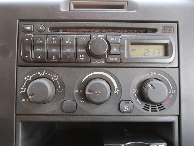 MITSUBISHI FUSOU SUPER GREAT 2014