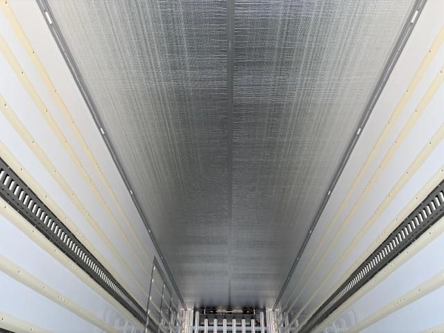 MITSUBISHI FUSOU SUPER GREAT 2025