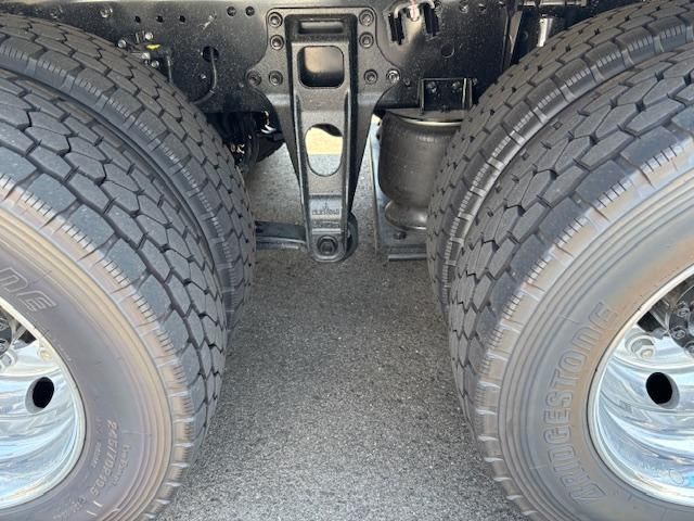 MITSUBISHI FUSOU SUPER GREAT 2025