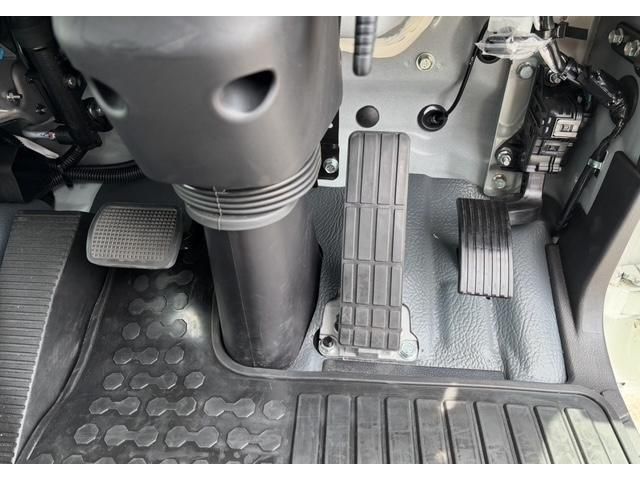 MITSUBISHI FUSOU FIGHTER 2025