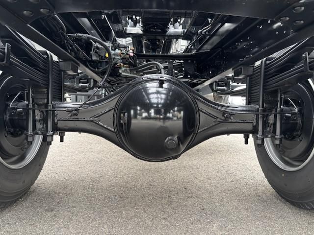 MITSUBISHI FUSOU FIGHTER 2025