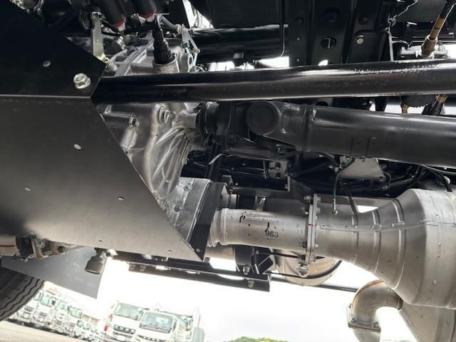 MITSUBISHI FUSOU FIGHTER 2025