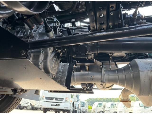 MITSUBISHI FUSOU FIGHTER 2025