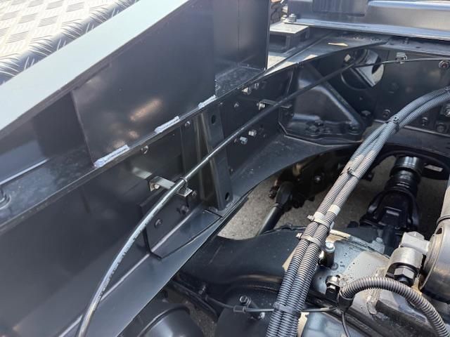 MITSUBISHI FUSOU SUPER GREAT 2025